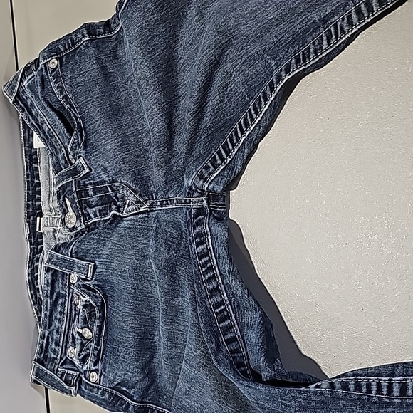 True Religion 30x32 boot cut jeans - Picture 6 of 8